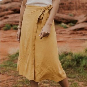 Roolee Wrap Skirt Size Small